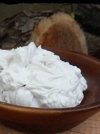 Bentonite Clay Shaving Cream