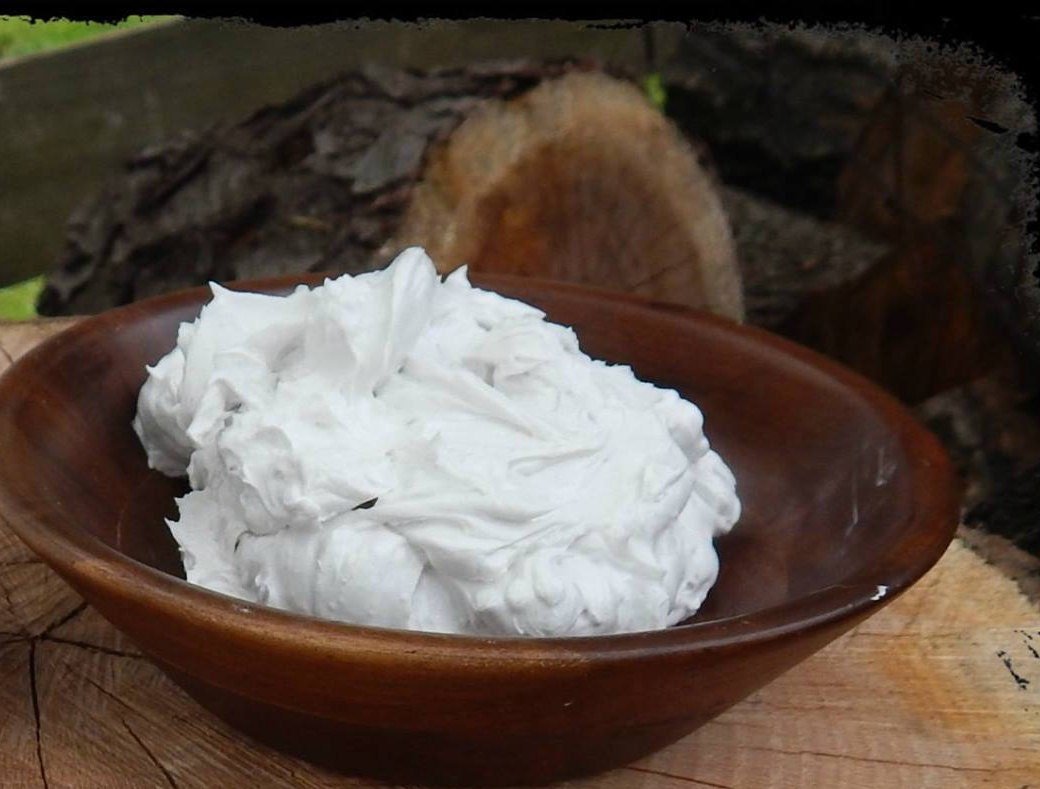 Bentonite Clay Shaving Cream